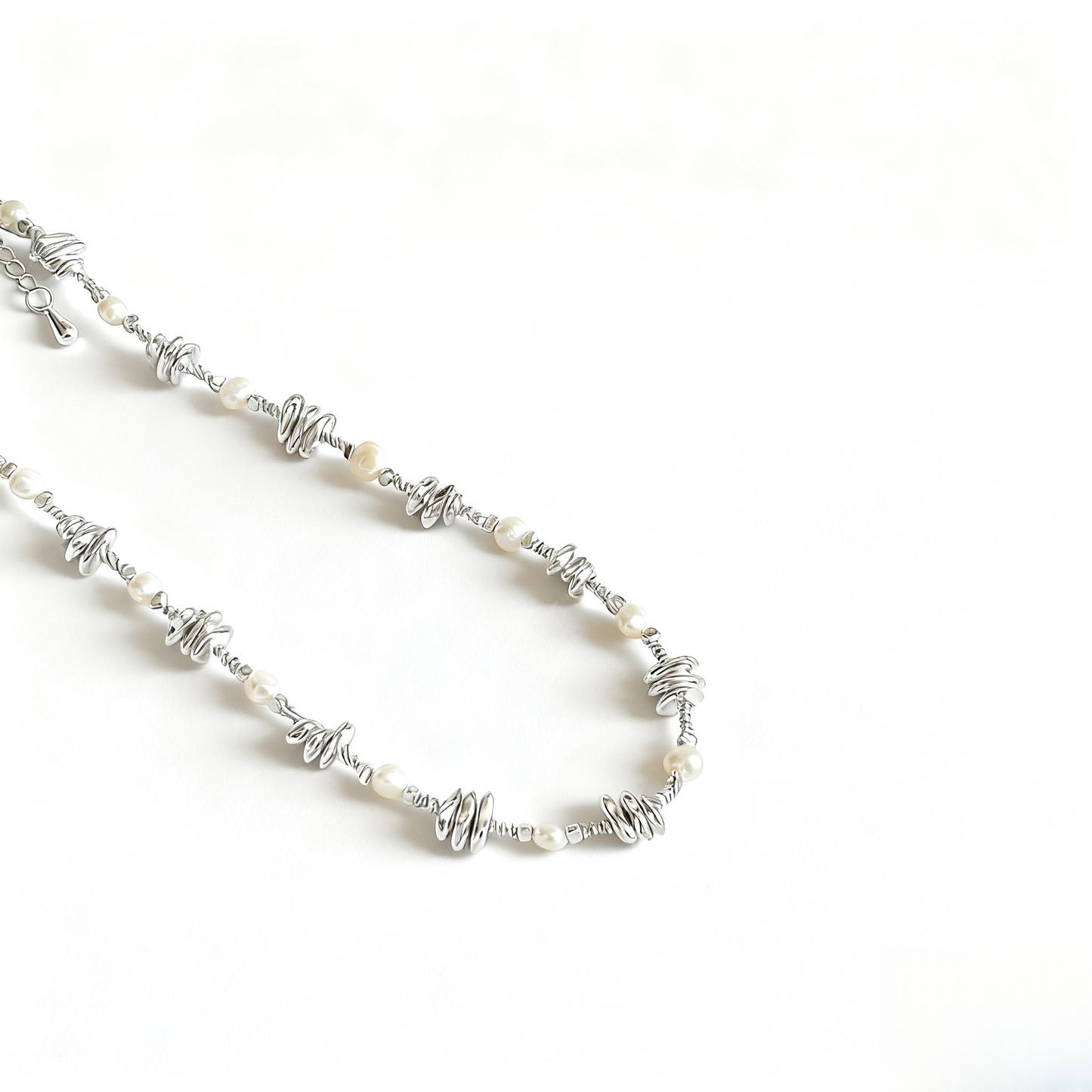 Shining Star from the Sea 18K Gold Pearl Layered Chain Choker Necklace Set